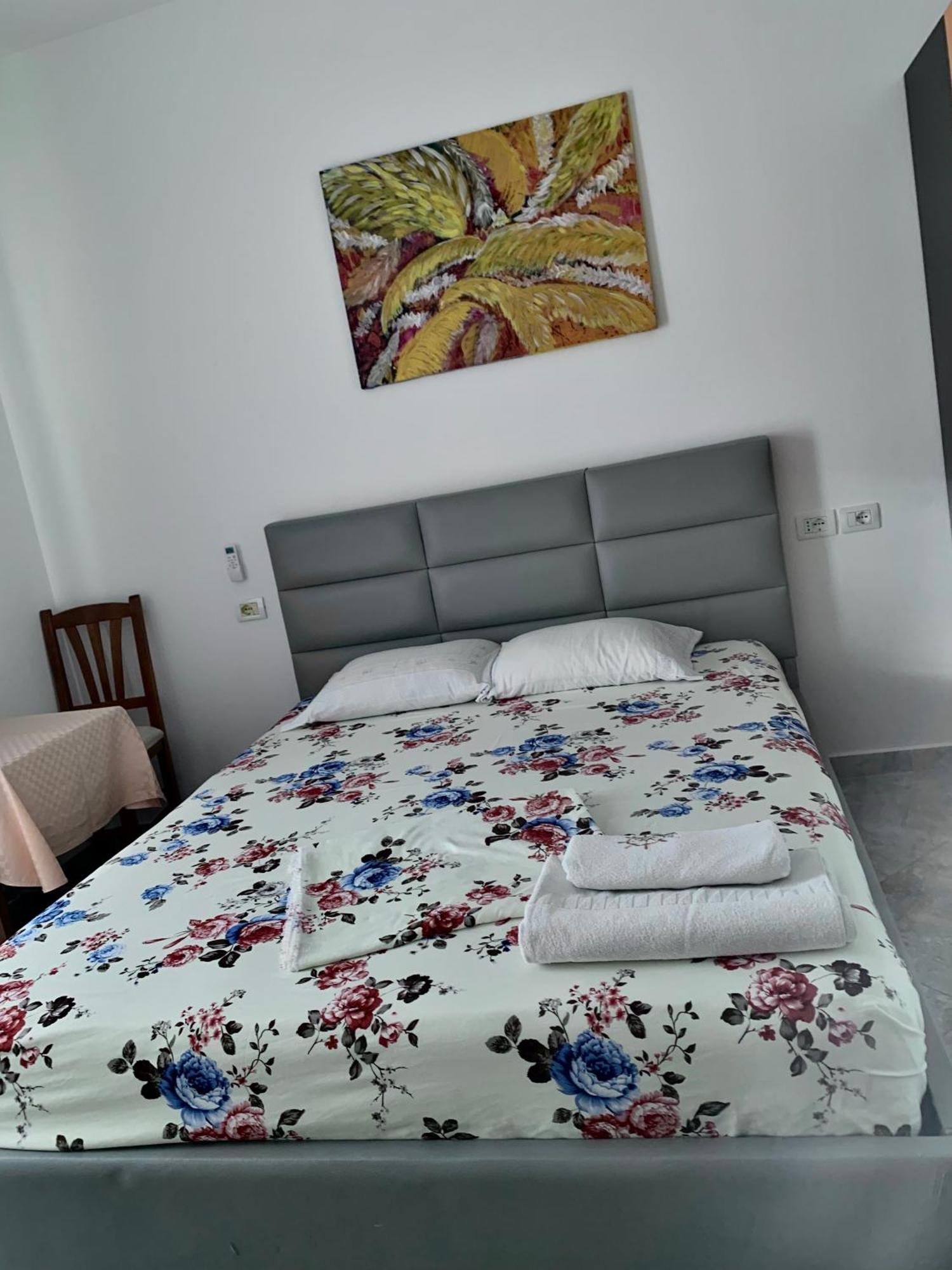 Serenade Beach Durrës Eksteriør bilde