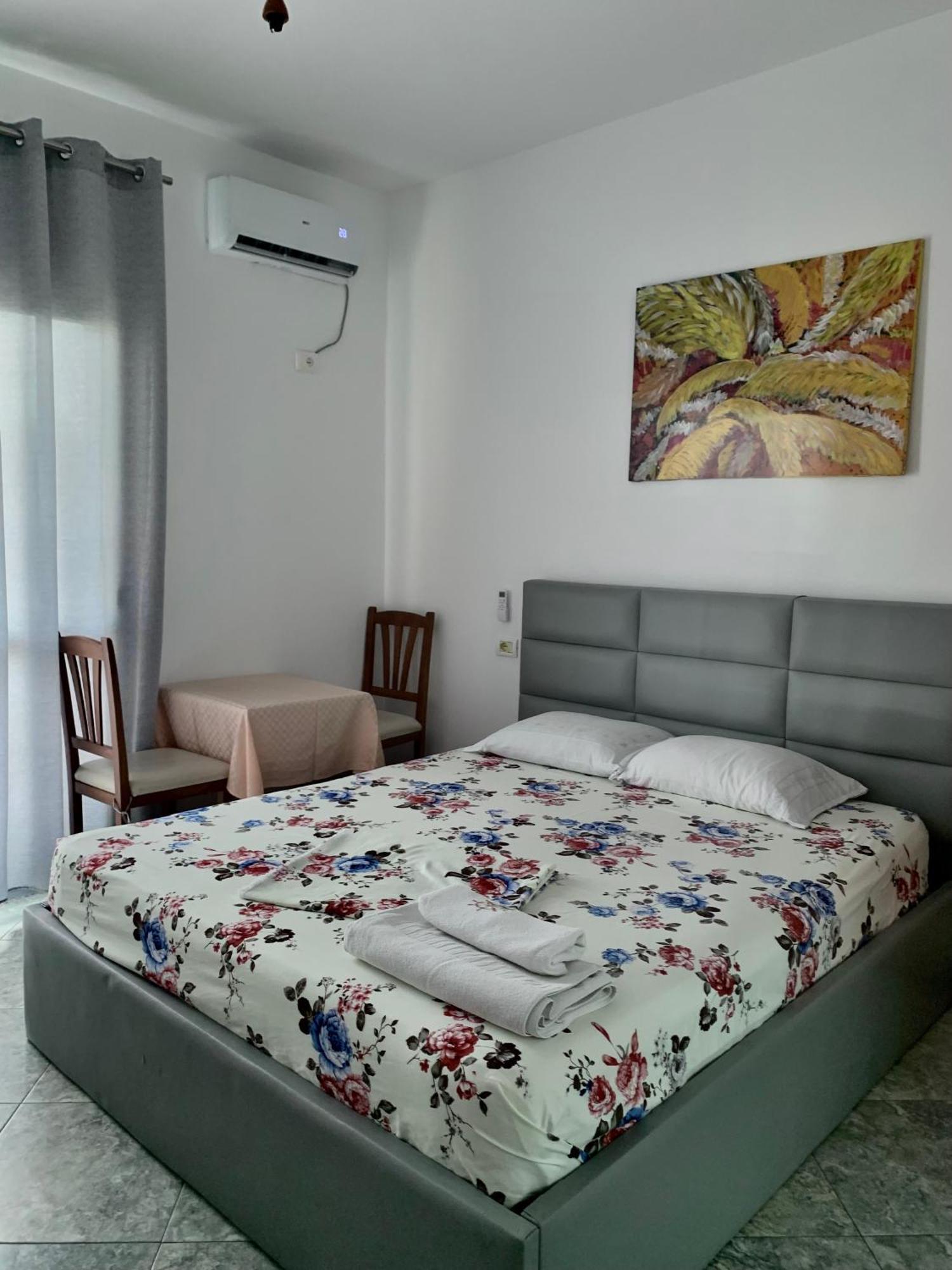 Serenade Beach Durrës Eksteriør bilde
