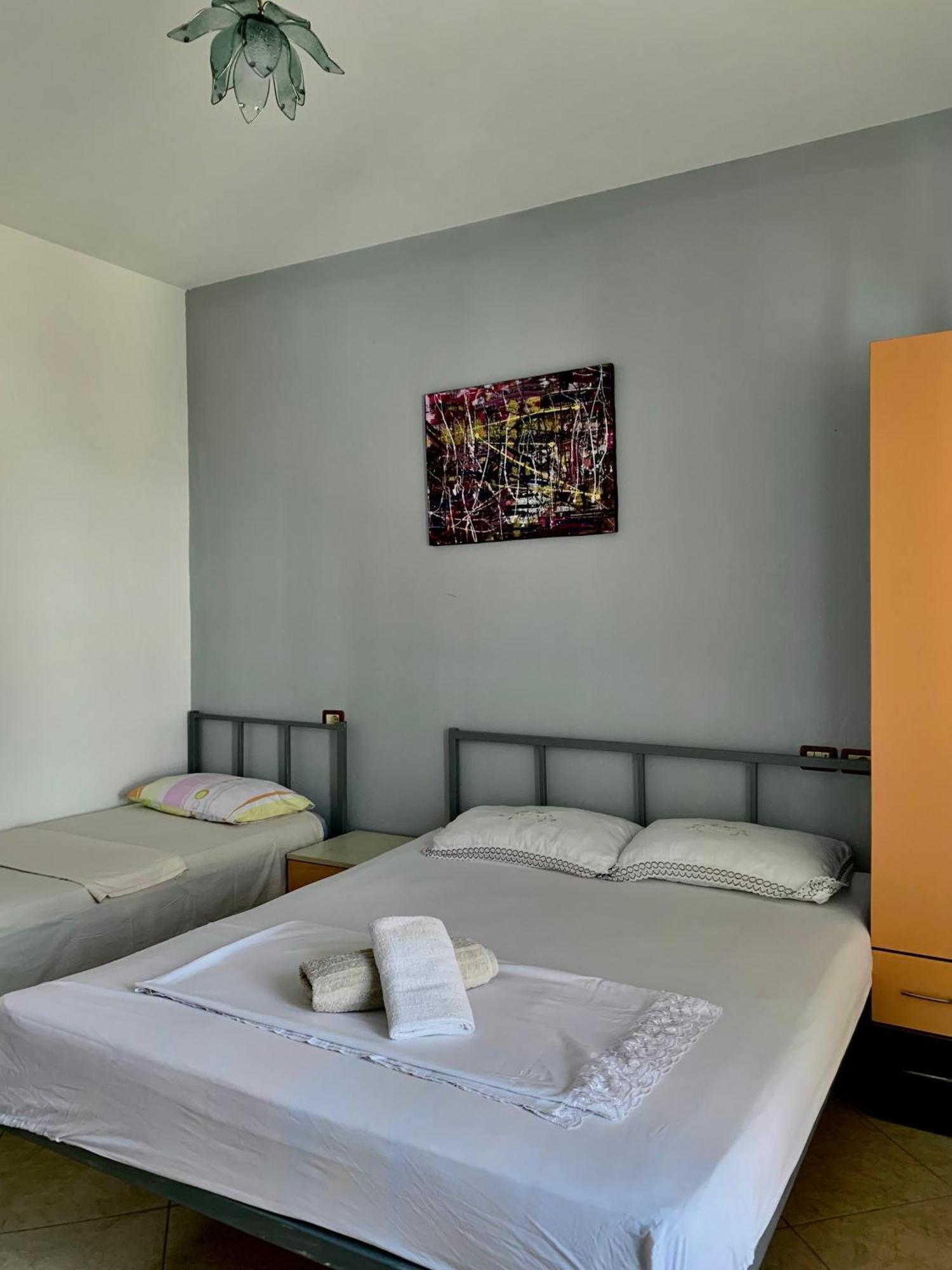 Serenade Beach Durrës Eksteriør bilde
