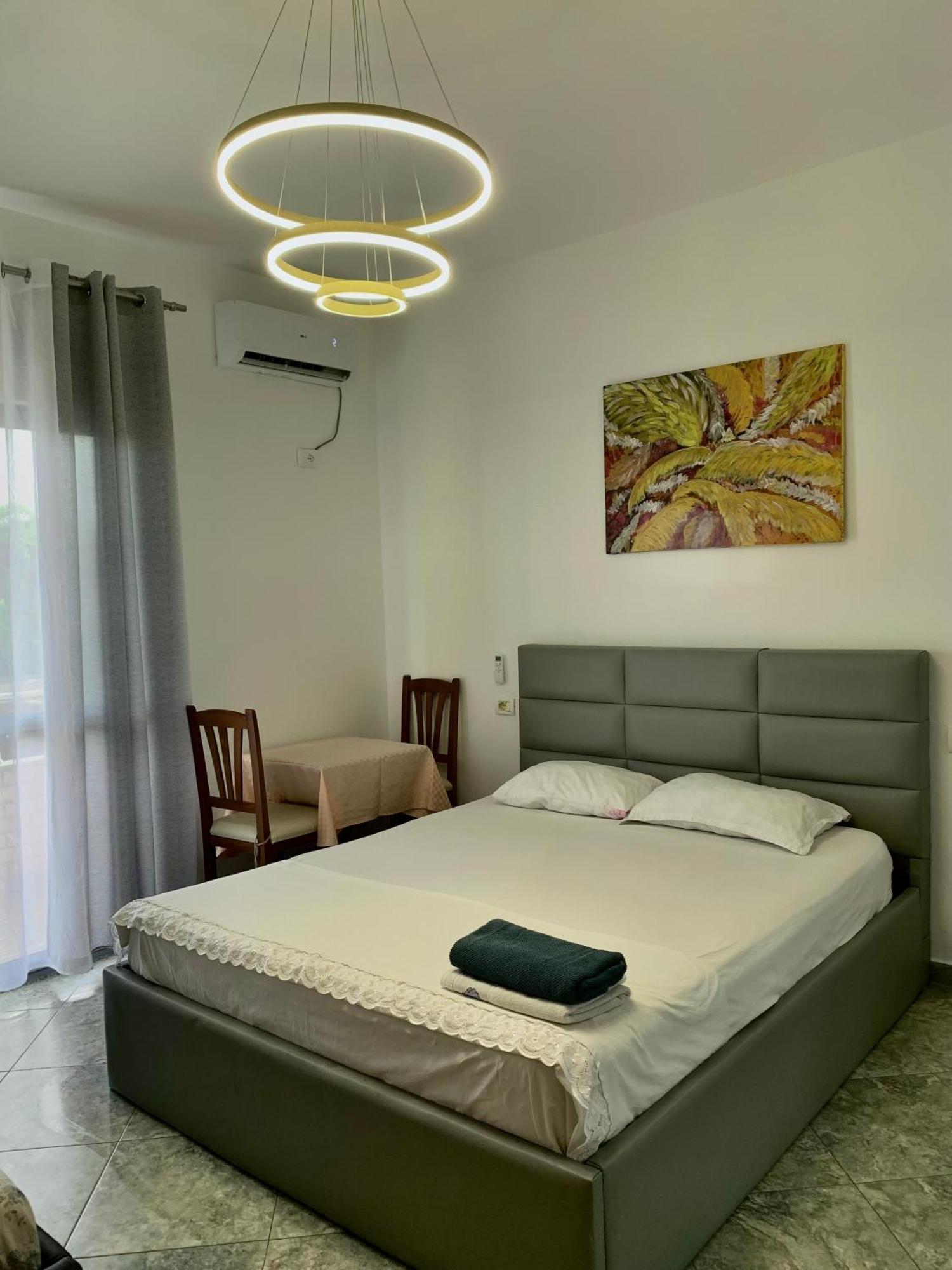 Serenade Beach Durrës Eksteriør bilde
