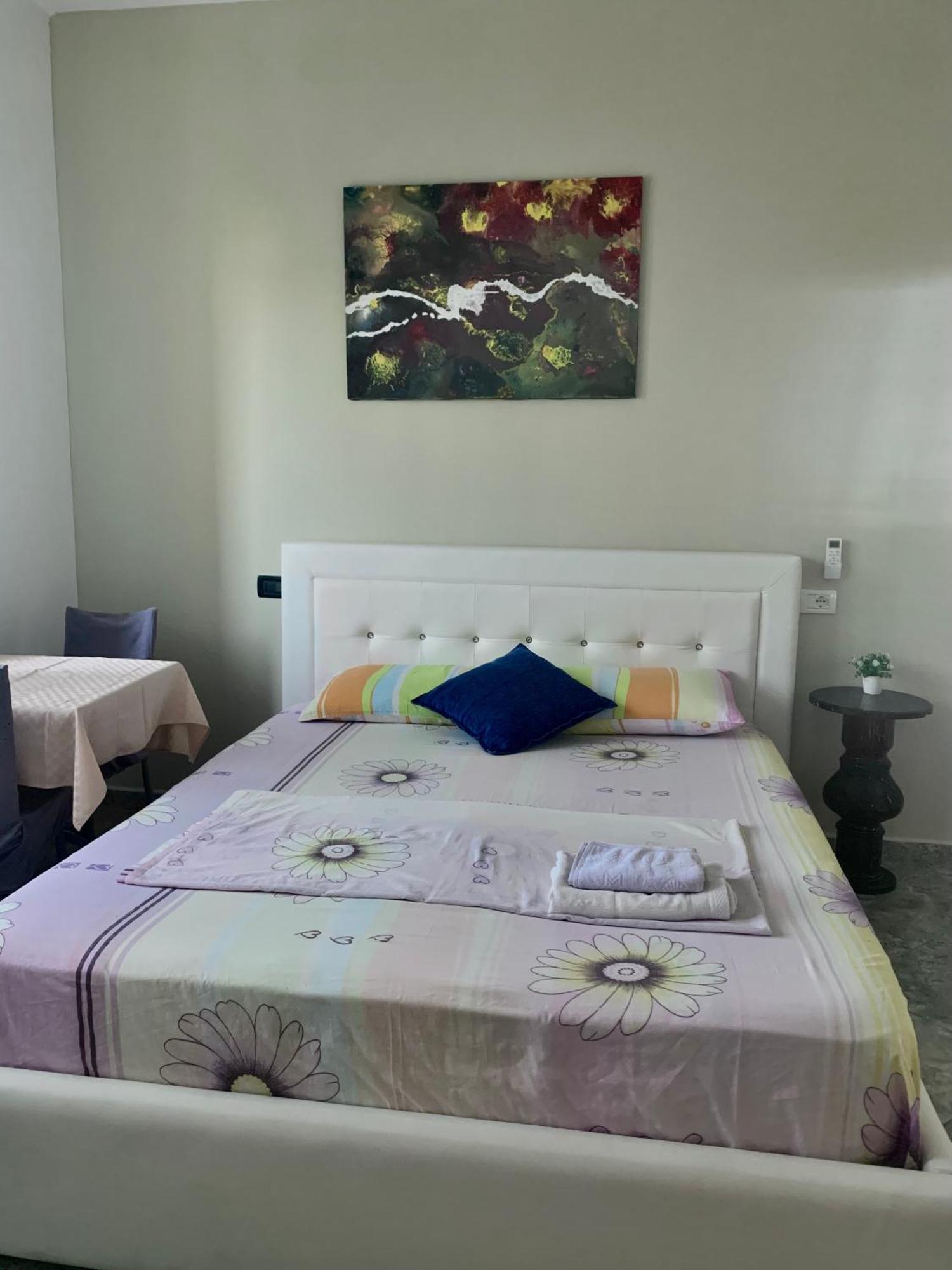Serenade Beach Durrës Eksteriør bilde
