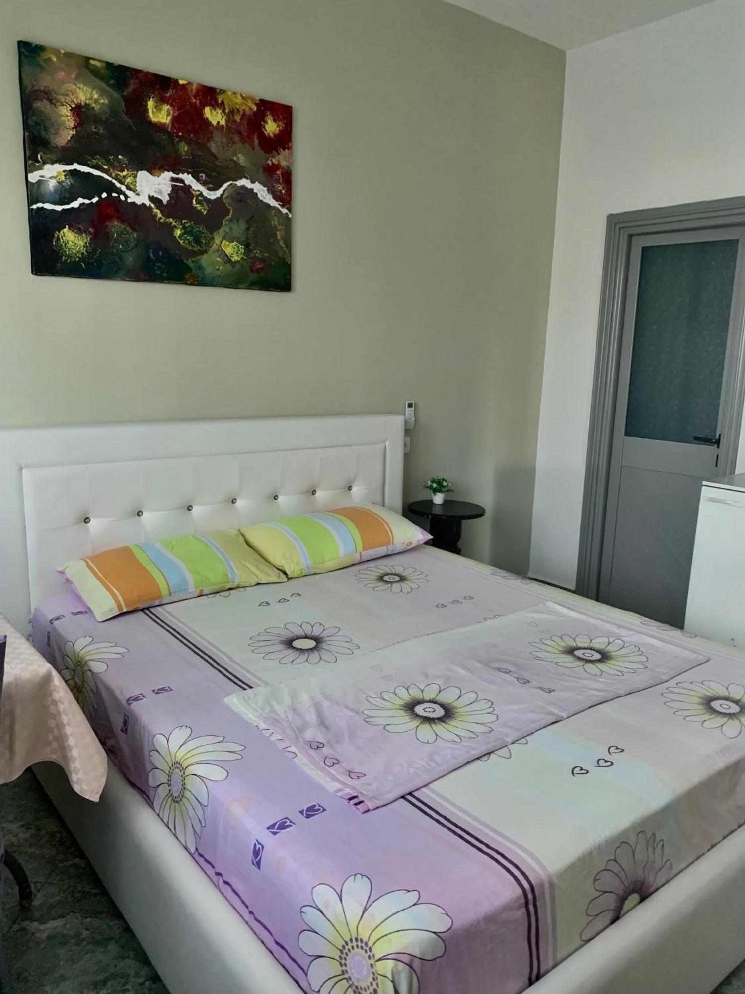 Serenade Beach Durrës Eksteriør bilde
